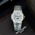 Patek Philippe Nautilus 5740 Replica Watches White Dial Automatic Movement 40mm