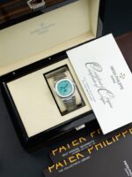 Patek Philippe Nautilus 5740 Luxury Fake Watches Tiffany Dial Automatic Movement 40mm - Image 2