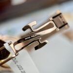 Patek Philippe Best Replica Watch Nautilus 7118 Gold Wrapped White Dial 3K Factory 35.2mm - Image 9