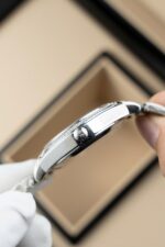 Patek Philippe Replica Watches Twenty 4 7300 Gray Dial Metal Wire 36mm - Image 6