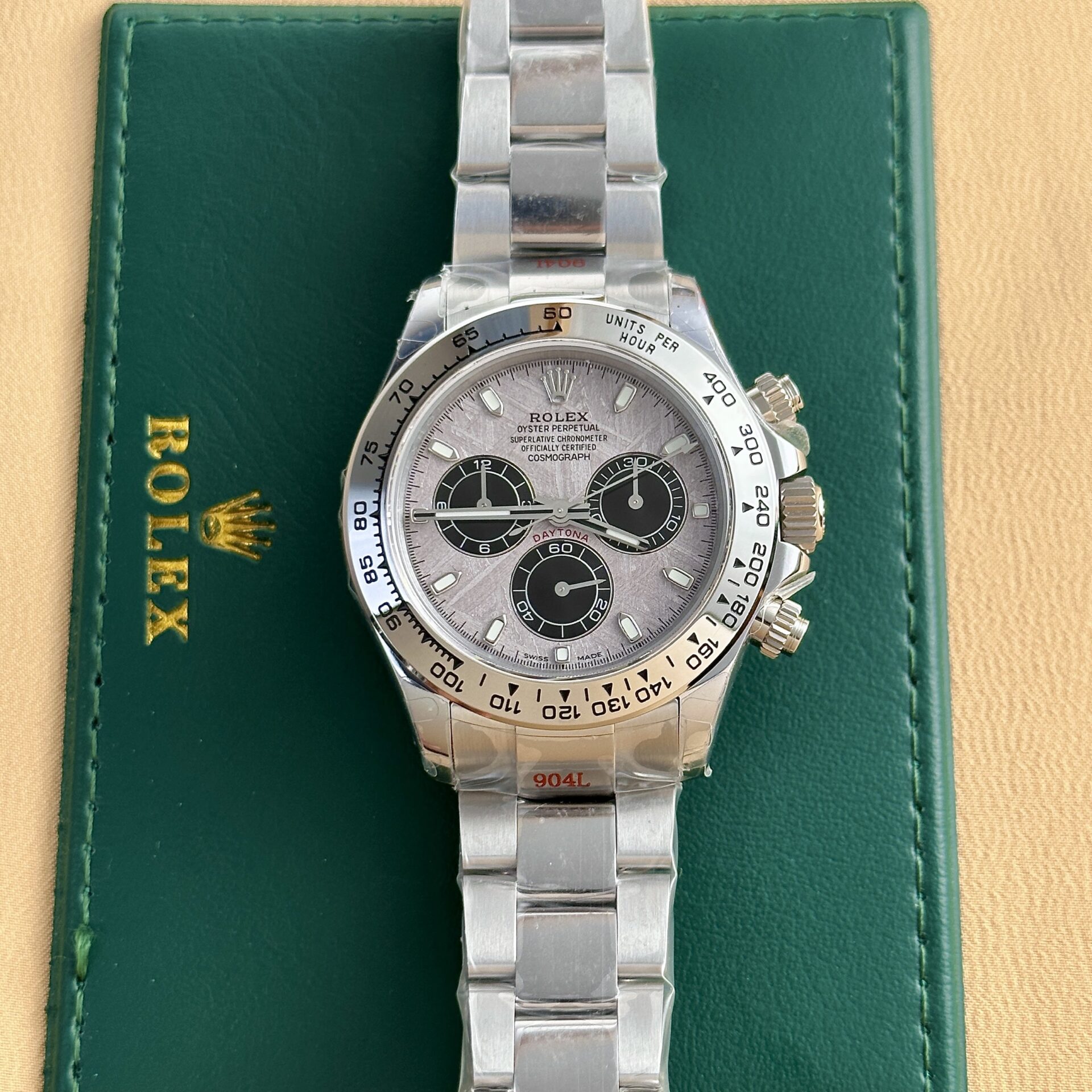 Dong-Ho-Rolex-Cosmograph-Daytona-116509-Tinh-Chinh-Nang-Mat-Thien-Thach-40mm-10.jpg Rolex Cosmograph Daytona 116509 Replica Watch Refined Meteorite Dial 40mm - Image 1