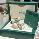 Rolex DateJust Women-s High Quality Fake Watch Sunburt Dial Jubilee Strap 31mm - Image 5