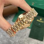 Rolex Replica Watch Day-Date 228235 Rose Gold White Dial V2 GM Factory 40mm - Image 6