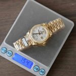 Rolex Day-Date MOP Dial Imitation Watches Weight 159 Grams QF Factory 36mm - Image 2