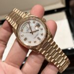 Rolex Day-Date Mother of Pearl Replica Watch Rose Gold EW Factory 36mm - Image 3