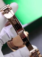 Rolex Day-Date Green Dial Replica Watch Gold Wrapped Weight 186Gram QF 40mm - Image 11