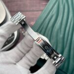 Rolex Day-Date 228236 Replica Watch Refine Green Dial GM V2 40mm - Image 5