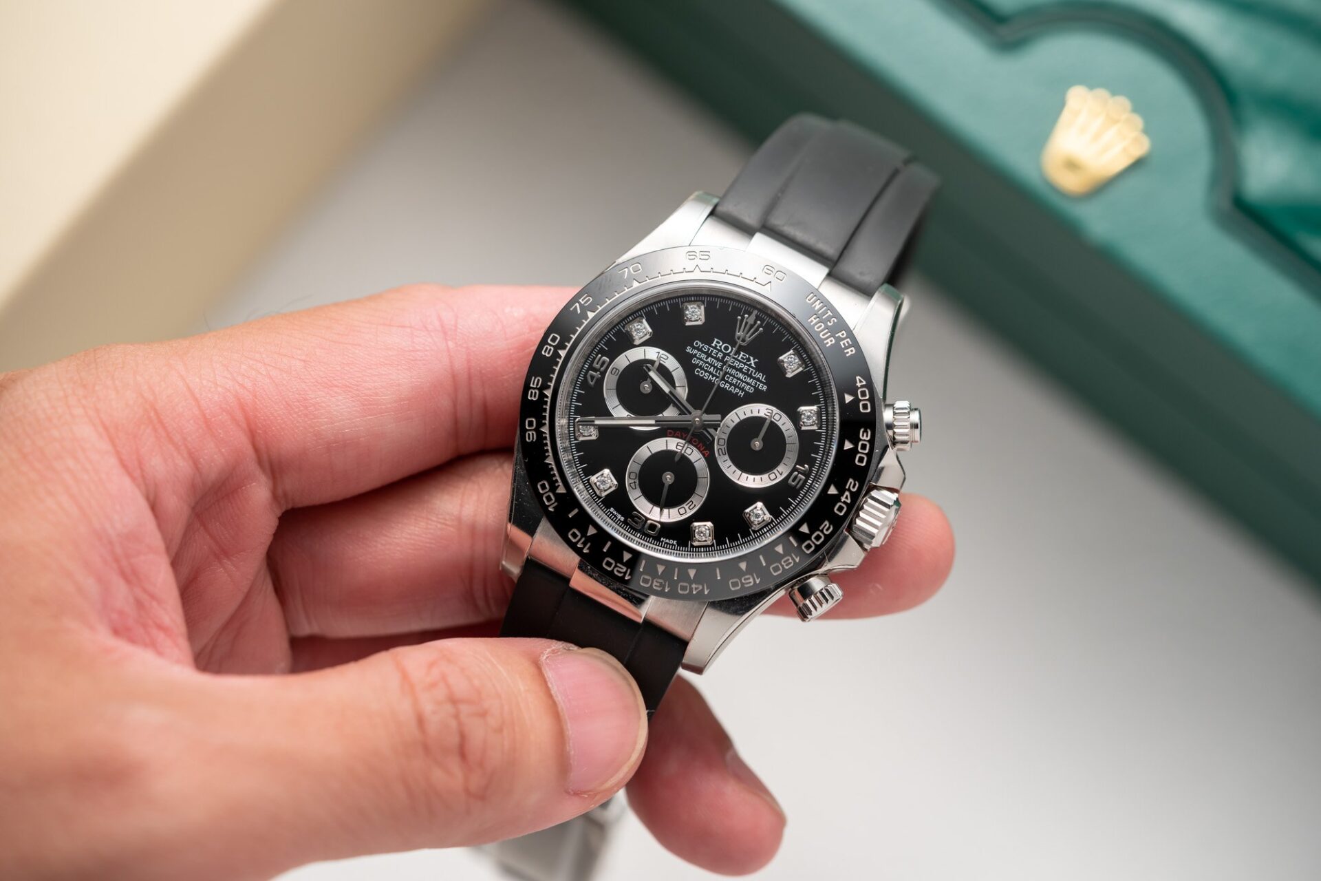 Dong-Ho-Rolex-Daytona-Cosmograph-116519LN-Replica-1-1-Mat-Den-Clean-Factory-40mm-1.jpg Rolex Best Replica Watch Daytona Cosmograph 116519LN Black Dial Clean Factory 40mm - Image 1