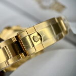 Rolex Best Replica Watch Daytona Rainbow Gold Wrapped And Moissanite Diamond Custom 40mm - Image 11