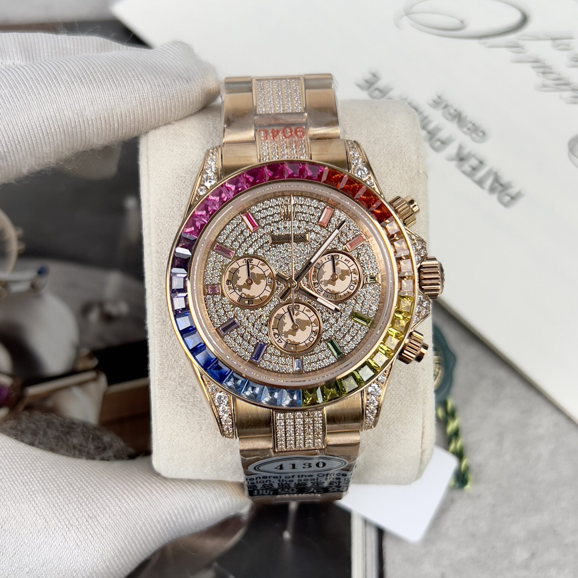Dong-Ho-Rolex-Daytona-Rainbow-Nam-Dinh-Full-Da-Replica-11-40mm-3.jpg Rolex Daytona Rainbow Best Replica Watch Full Diamond 40mm - Image 1