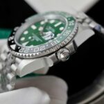 Rolex GMT-Master II 126729VTNR Copies Watch Green Dial Jubilee Strap 40mm - Image 8
