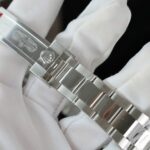 Rolex GMT-Master II 126729VTNR Replica Watch Green Dial Oyster Strap 40mm - Image 9