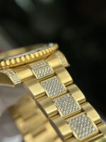 Rolex GMT-Master II Replica 1:1 Watch With Full Diamond Black Dial 40mm - Image 6