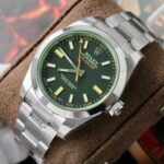 Rolex Milgauss 116400GV Best Replica Watch Oyster Strap VS Factory 40mm - Image 2