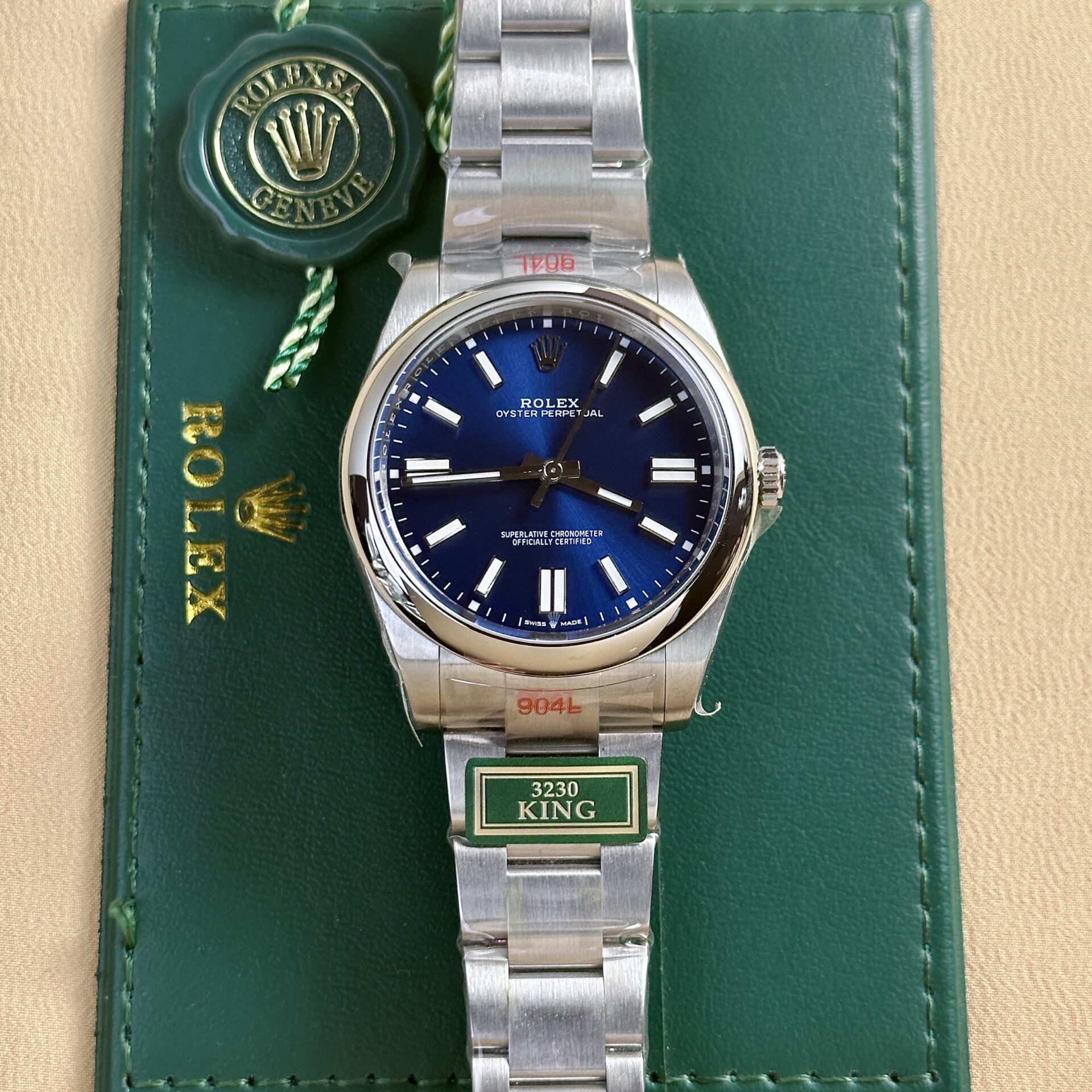Dong-Ho-Rolex-Oyster-Perpetual-124300-Mat-Xanh-Duong-Nha-May-King-41mm-1.jpg Rolex Oyster Perpetual 124300 Replica Watch Blue Dial King Factory 41mm - Image 1