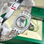 Rolex Pepsi GMT-Master II 126710blro Best Replica Watch Clean Factory V3 40mm - Image 7