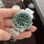 Rolex Submariner 116610LV Hulk Replica Watch Clean Factory 40mm - Image 2