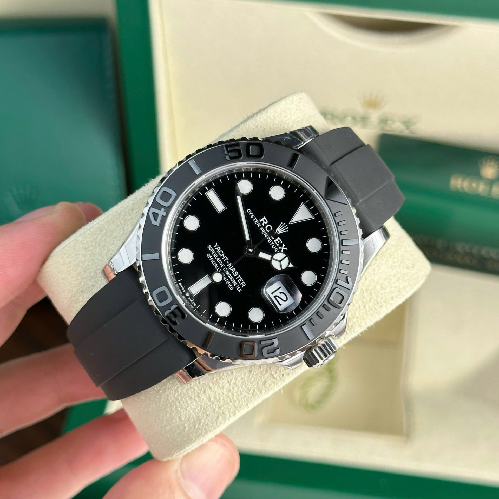 Dong-Ho-Rolex-Yacht-Master-226659-Che-Tac-Tinh-Chinh-Trong-Luong-150-Gram-Nha-May-VS-42mm-12.jpg Rolex Yacht-Master 226659 Best Replica Watch Weight 150 Grams VS Factory 42mm - Image 1