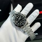 Tudor Heritage Black Bay Replica Watch Jubilee Strap ZF Factory 41mm - Image 2
