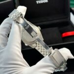 Tudor Heritage Black Bay Replica Watch Jubilee Strap ZF Factory 41mm - Image 8