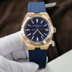 Vacheron Constantin Overseas 4500V Dial Blue Best Replica Watch Gold Wrapped 41mm - Image 2