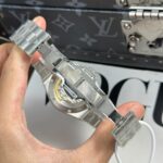 Vacheron Constantin Overseas 6000V Tourbillon Replica Watch Blue Dial 42.5mm - Image 10