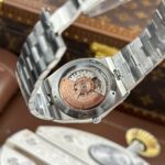 Vacheron Constantin Overseas Ultra-Thin 2000V Replica Watches Gray Dial Automatic Movement 8F Factory 40mm - Image 8