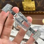 Vacheron Constantin Overseas Ultra-Thin 2000V Replica Watches Gray Dial Automatic Movement 8F Factory 40mm - Image 12