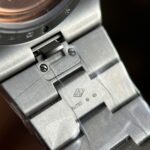 Vacheron Constantin Overseas Ultra-Thin 2000V Replica Watches Gray Dial Automatic Movement 8F Factory 40mm - Image 10