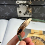 Vacheron Constantin Replica Watch Overseas 4500V Green Dial Rubber Strap 41mm - Image 8