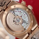 Vacheron Constantin Luxury Replica Watches Overseas Dual Time 7920V White Dial 41mm - Image 7