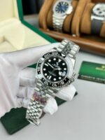 Rolex GMT-Master II 116710LN Replica Watch Black Dial Clean Factory 40mm - Image 2