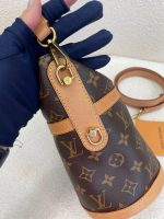 Fold Me Pouch M80874 - Image 6