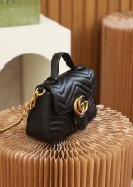 GG Marmont small top handle bag 547260DTDIT1000 - Image 4