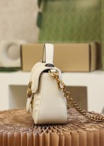 GG Marmont small top handle bag 547260DTDIT9022 - Image 5