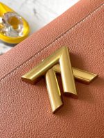 Soft Twist M24640 - Image 4