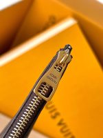 Low Key Hobo MM M24974 - Image 11