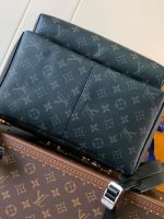 Discovery Backpack PM M22558 - Image 10