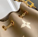 LV Bundle M25453 - Image 8