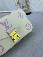 Pochette Métis East West M23940 - Image 5