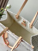 OnTheGo MM Handbag M24708 - Image 8