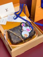 LV x TM Pochette Accessoires M13440 - Image 4