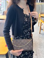 Pochette Accessoires M82766 - Image 8