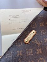 Eva Handbag M95567 - Image 8