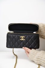 CHANEL 25P Edition Bag - Image 2