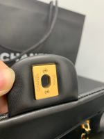 CHANEL Classic Flap Bag (CF) - Image 5