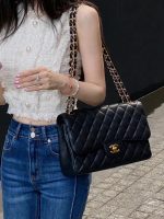 CHANEL Classic Flap Bag (CF) - Image 6