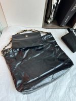 CHANEL 22 Bag Medium – Off-white with Logo - Image 3