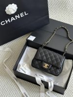 CHANEL Classic Flap Bag (CF) – 25A Collection - Image 7
