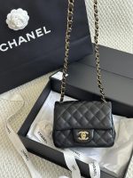 CHANEL Classic Flap Bag (CF) – 25A Collection - Image 5